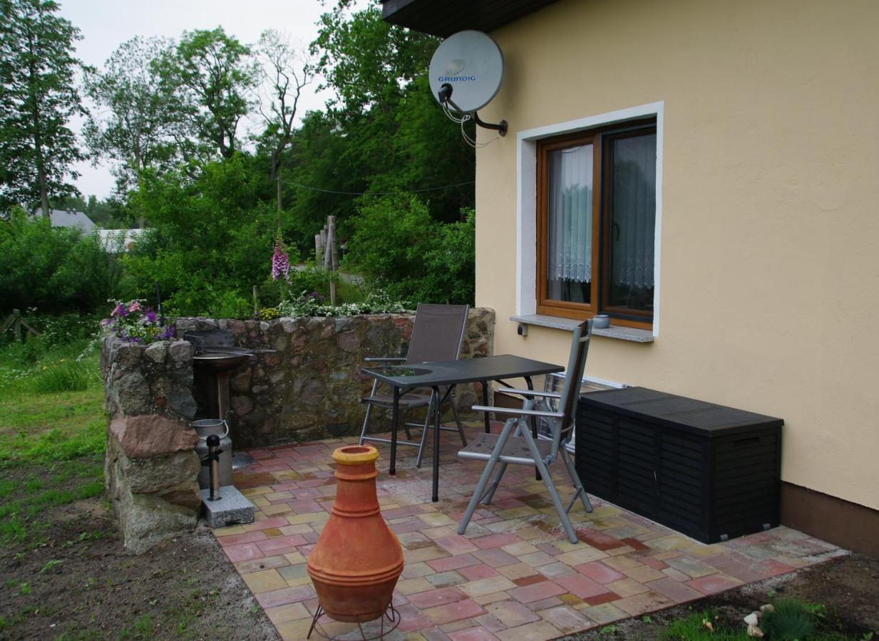 Bungalow Am Forsthaus Stagniess Uckeritz Esterno foto